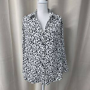 Laura Scott Black and White Button Down Shirt